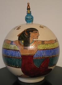 ronde dekselpot met Egyptische motieven